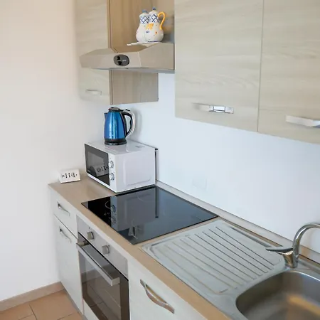 Gold By Design * Bellano